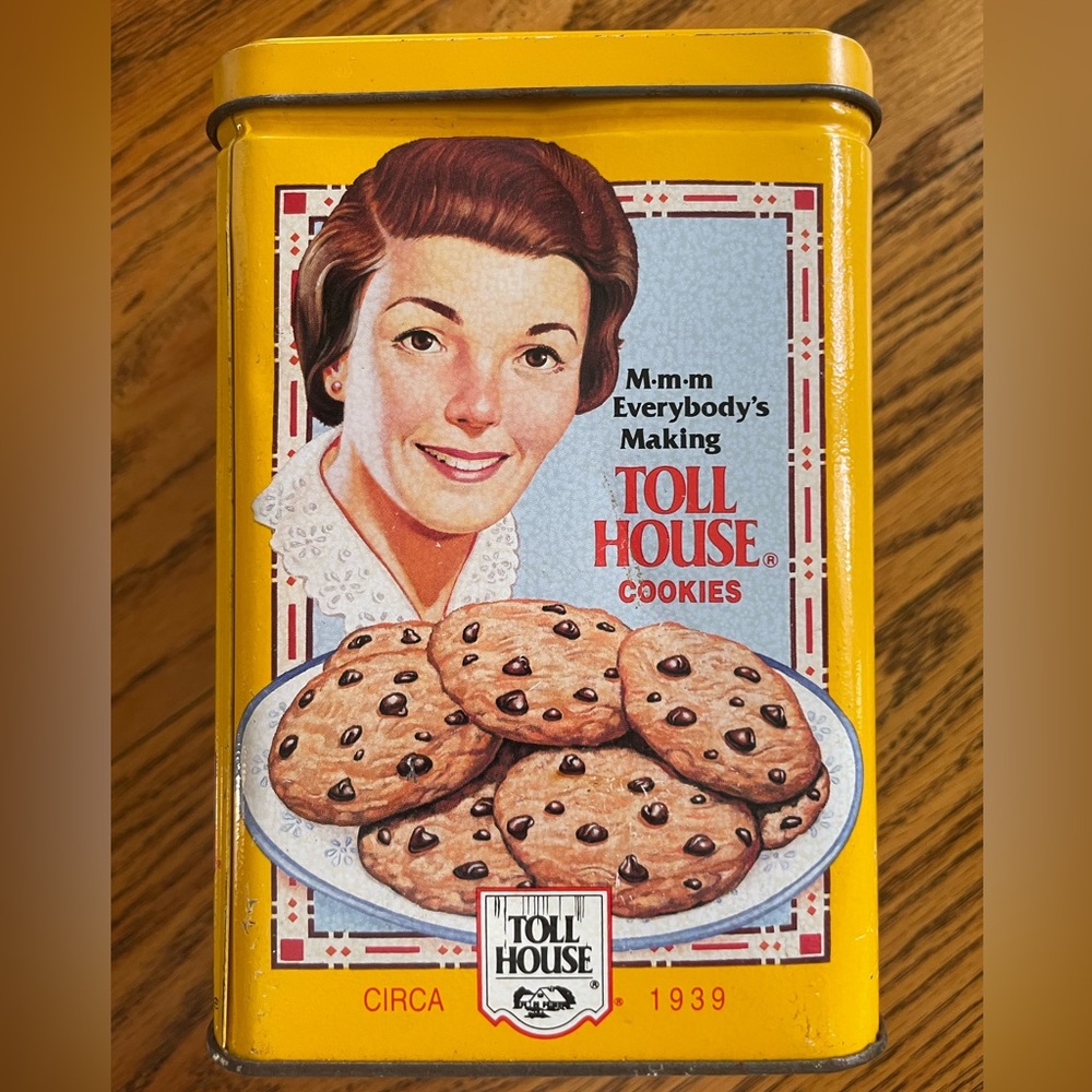 Vintage Cookie Tin - Tollhouse Cookie 🍪